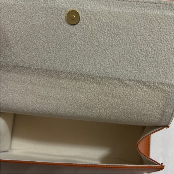 Tory Burch Sunglasses case with dust bag NWOT - Picture 5 of 5